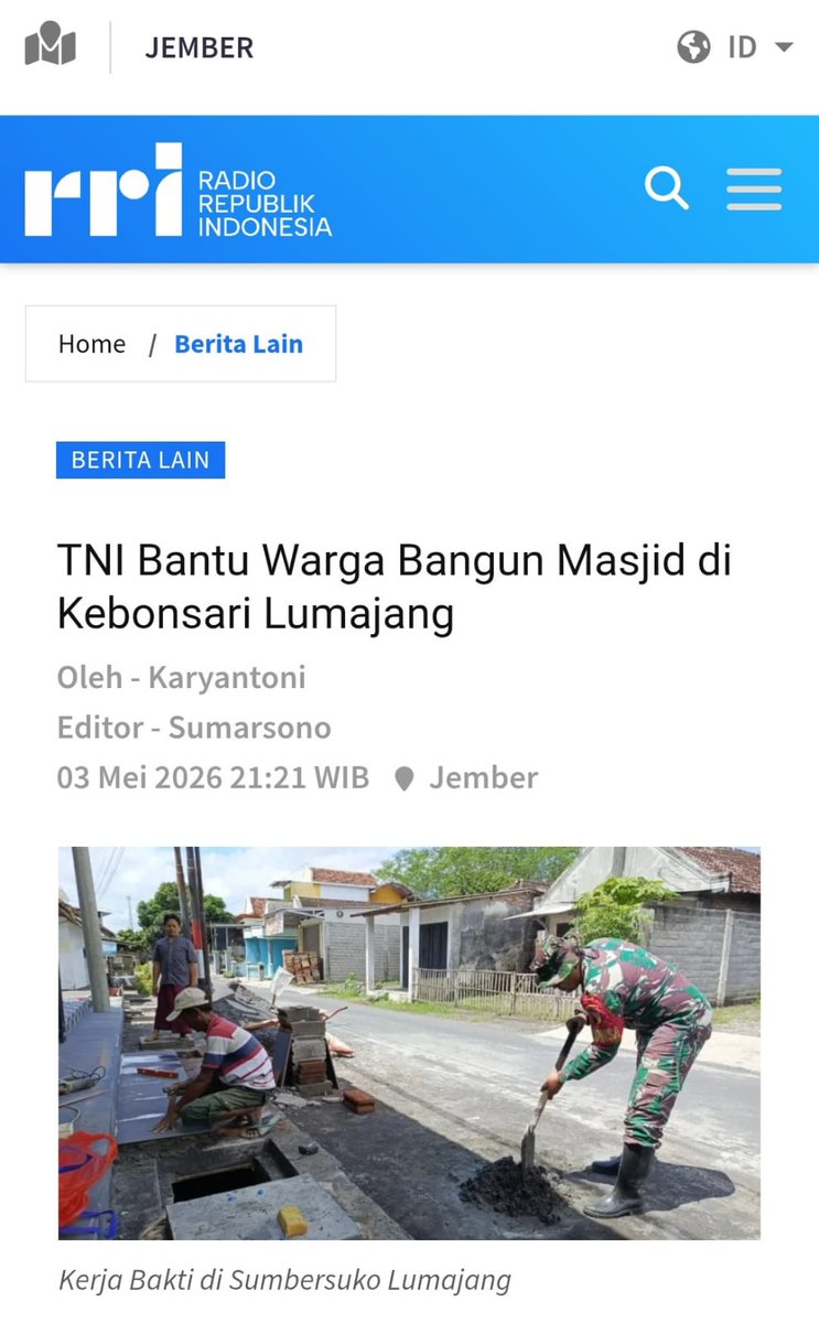 JojonLaela's tweet photo. Seluruh rakyat adalah kerabat yang harus dijaga. Bersama TNI Kita kami tidak sekadar mempertahankan kedaulatan di batas wilayah, tapi juga bekerja sama dengan semua elemen bangsa.

Hadirkan Rasa Aman https://t.co/6xFcEU3ZKQ