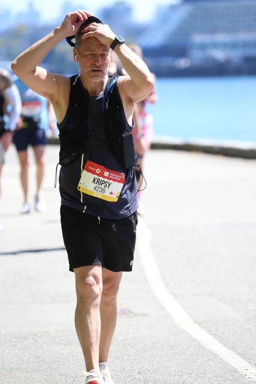 KripsJason's tweet photo. Challenged myself on Sunday for my first ever full marathon! Rookie mistake going out too fast for the first 23 km…after that reality AND the heat set in! Great experience, with incredible scenery to inspire all runners! Well organized and amazing volunteers! #runvan #bmovm https://t.co/wrJn2vltEL