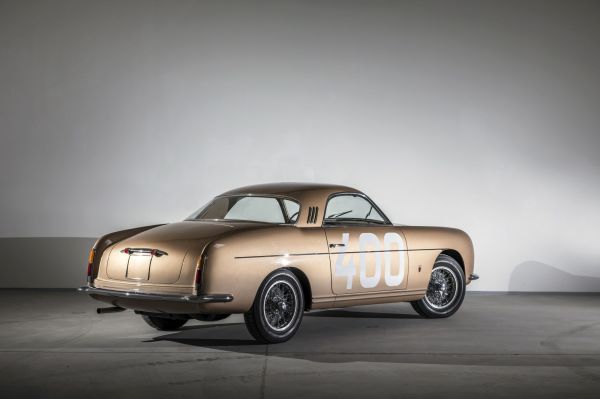 Bronze rarity: 1953 Alfa Romeo 1900C Sprint Supergioiello by Ghia 1️⃣
