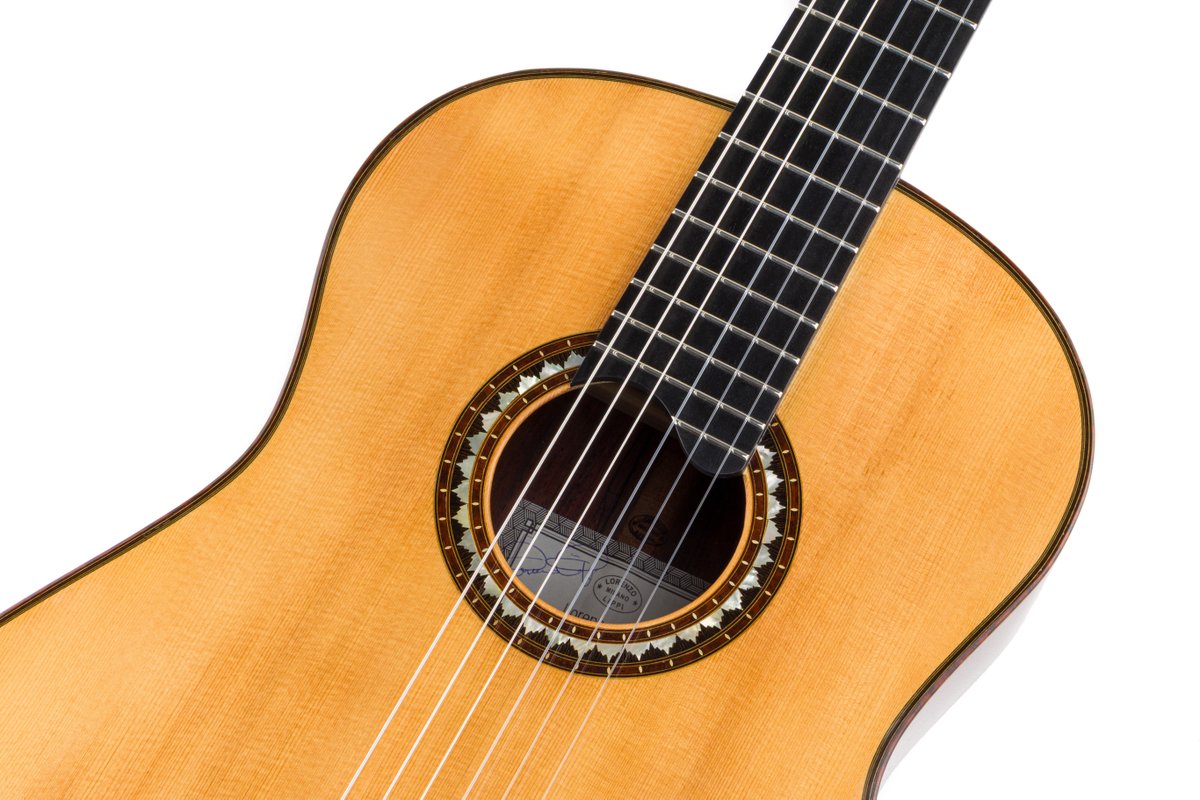 GdeLuthier's tweet photo. Recently arrived, new concert guitar by Master Italian Luthier Lorenzo Lippi.
Pure poetry made guitar
More information: https://t.co/cLxemgKxXg

Play your Dreams!
https://t.co/BbXxmjKisE https://t.co/7VVU5LdpNz