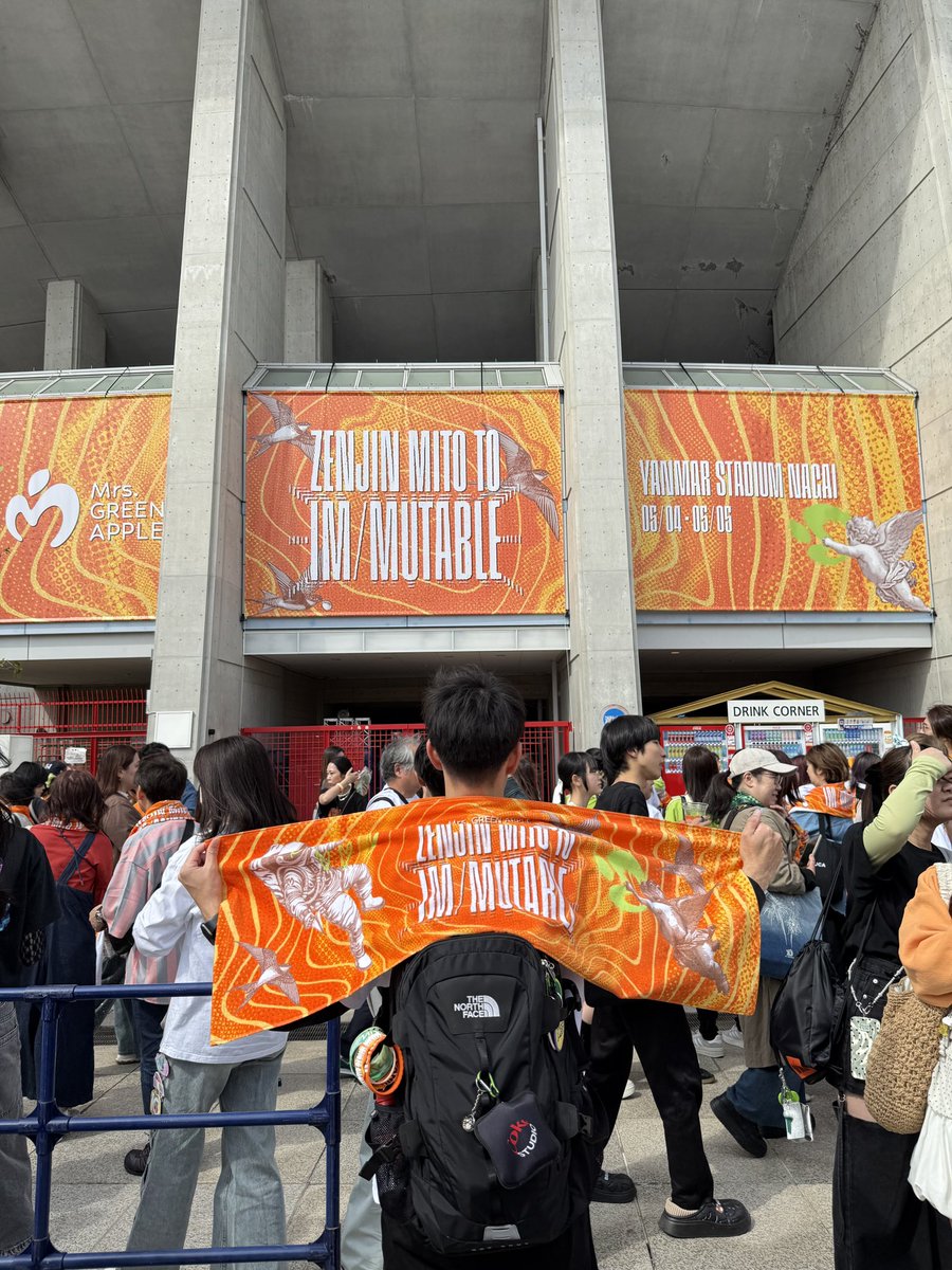 りょや tweet media