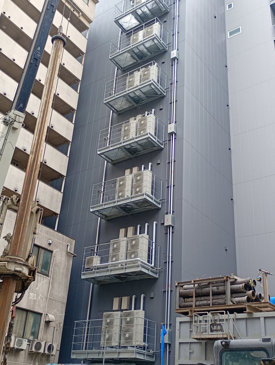 室外機