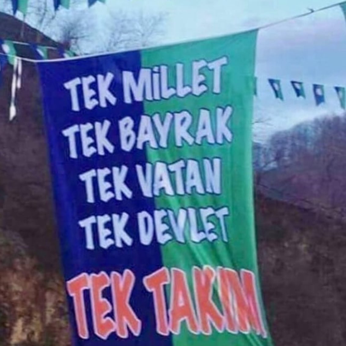 canxcelikk's tweet photo. …
#Rizespor #Rize https://t.co/VOHfYnTaPZ