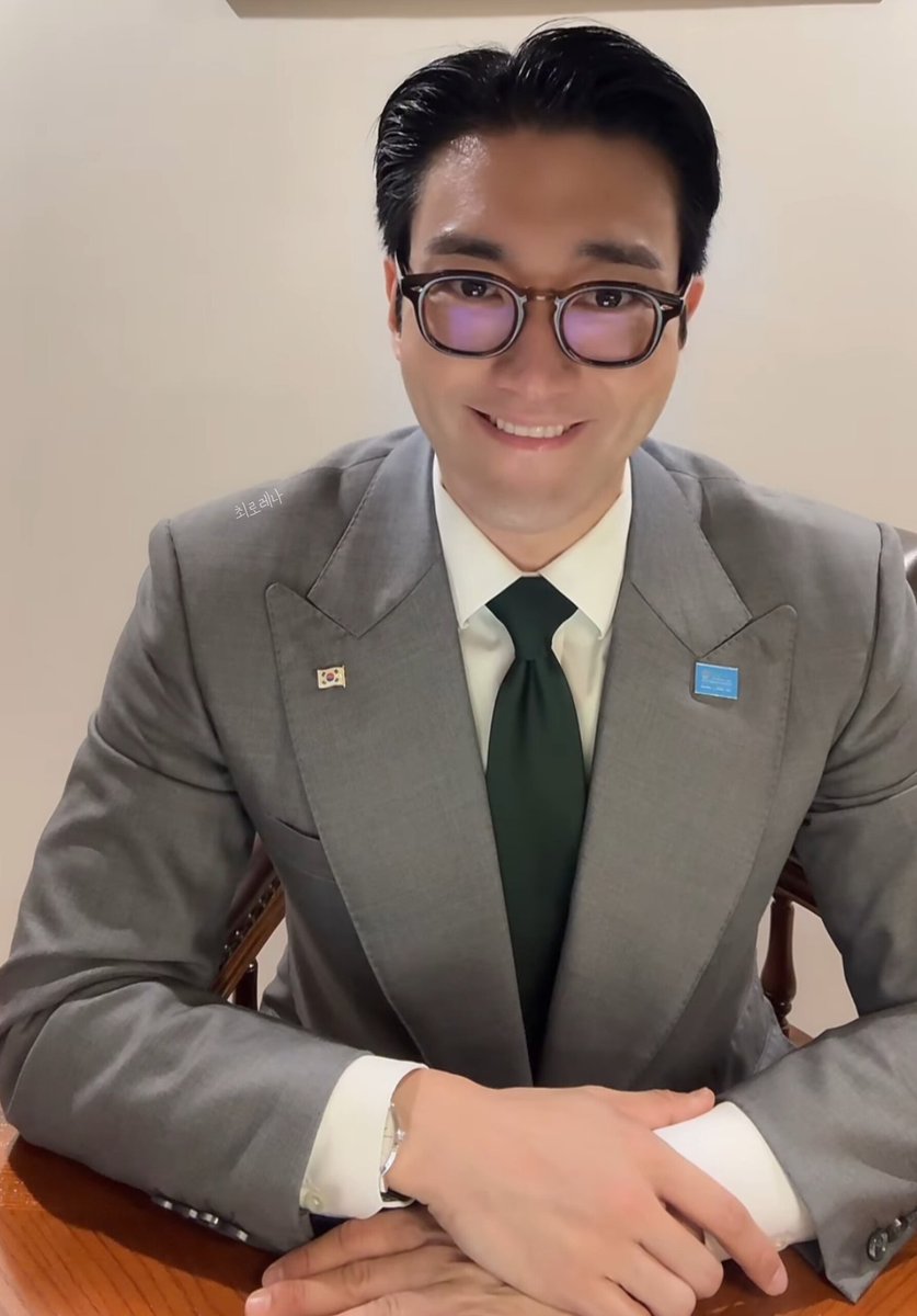 Always <a href="/siwonchoi/">Siwon Choi</a> 🙏🏻💕