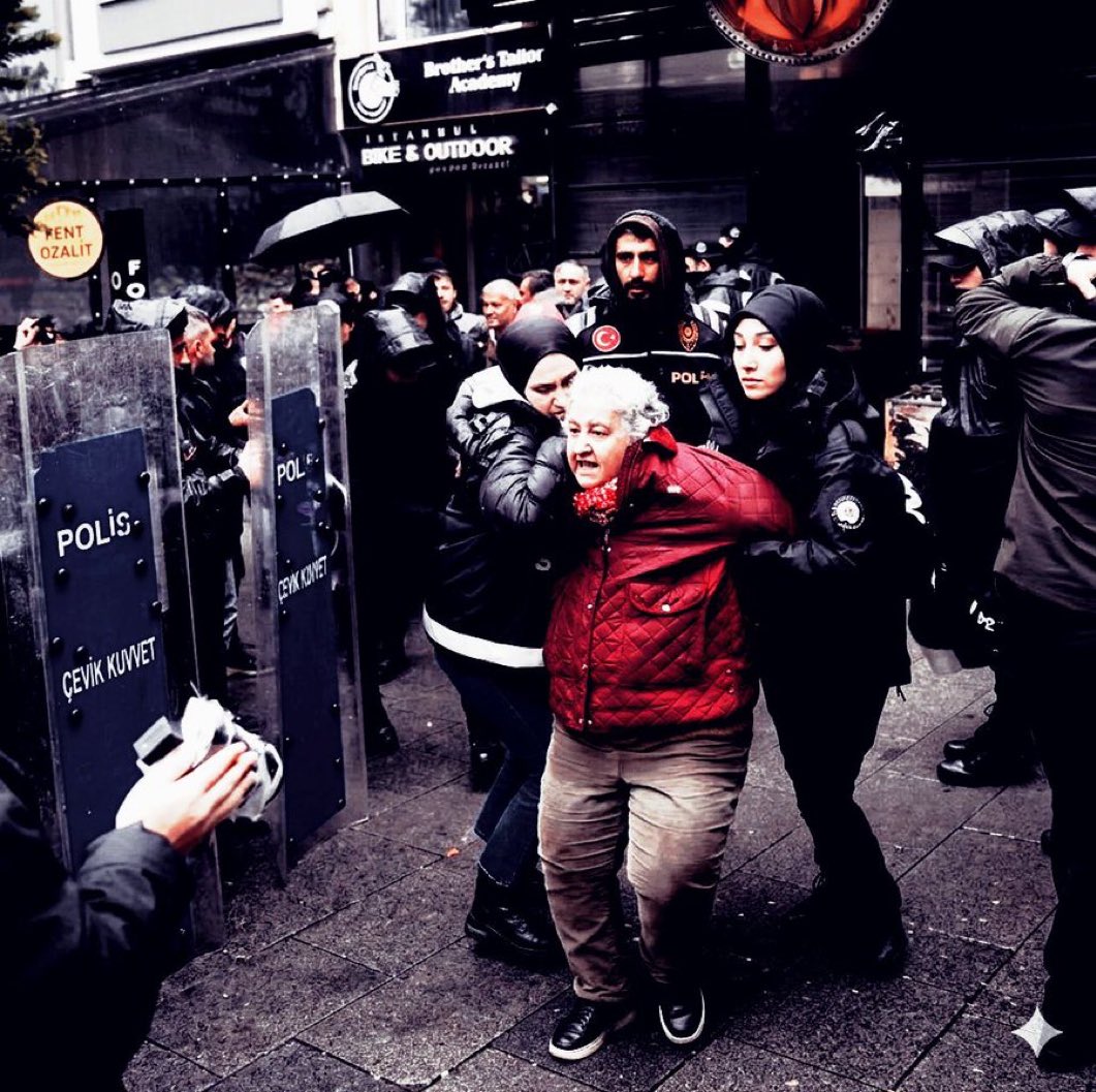 SevgiOz tweet media