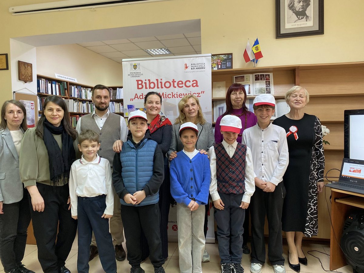 Biblioteca Adam Mickiewicz tweet media