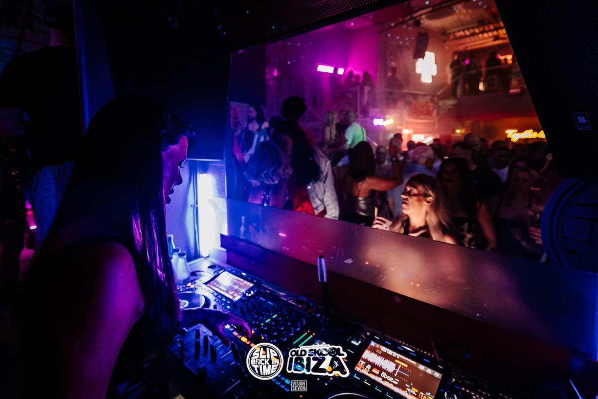 Slip Back In Time 💙 Old Skool Ibiza tweet media