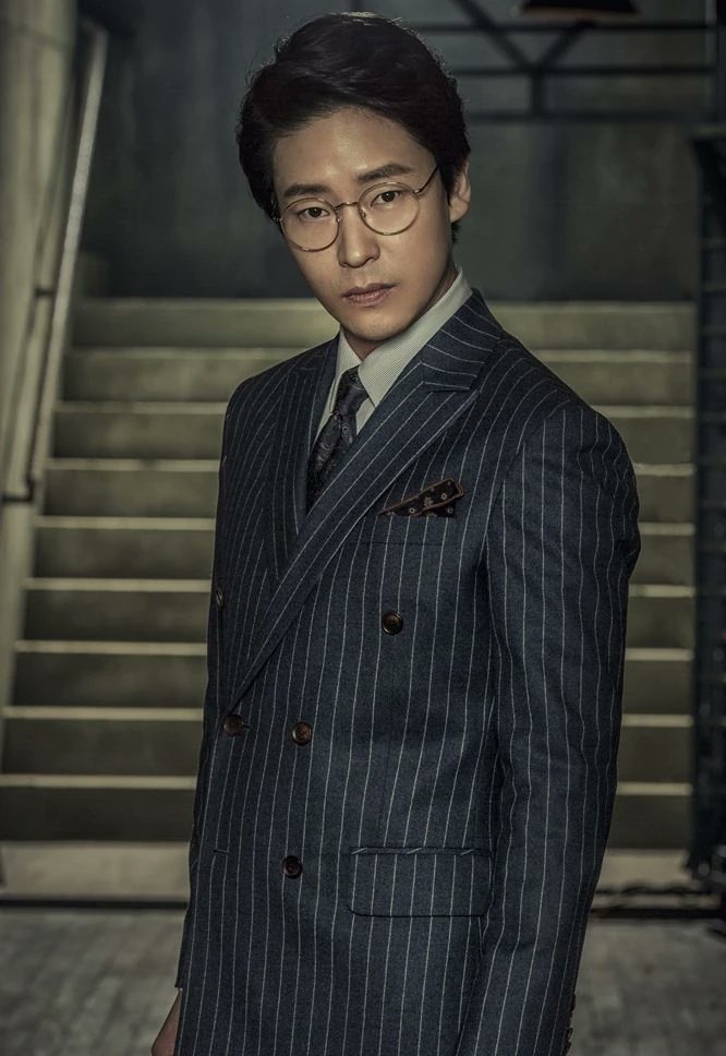 Imur_filter's tweet image. Kdramas directors looking for crazy male lead who wll piss u off in every damn mins  even wen he smile 😒😭in every role 

Um Ki-joon

#kdrama #umkijoon