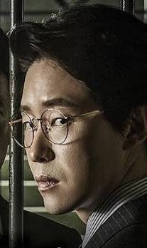 Imur_filter's tweet image. Kdramas directors looking for crazy male lead who wll piss u off in every damn mins  even wen he smile 😒😭in every role 

Um Ki-joon

#kdrama #umkijoon