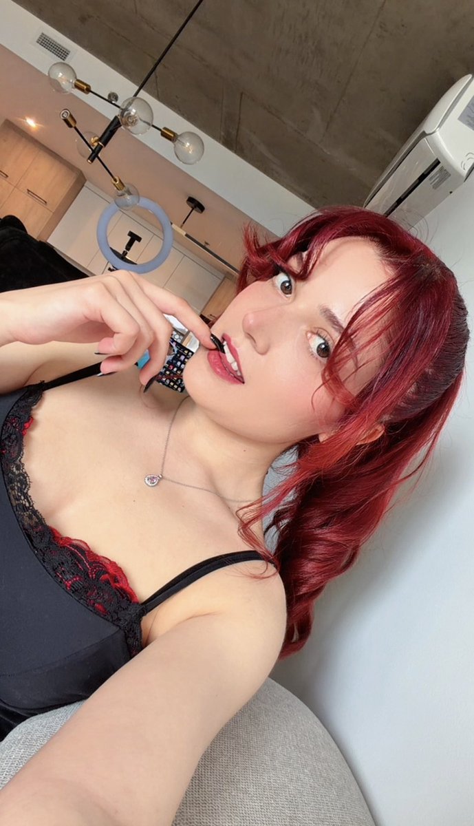 Maya tweet media