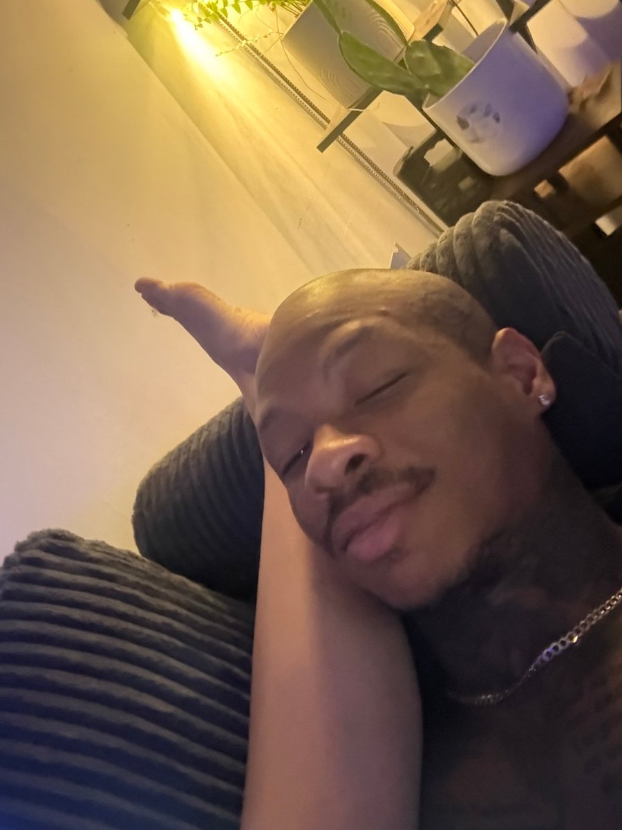 Only feet I like is my bitch feet