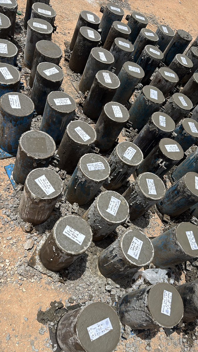Aja_engineering's tweet photo. #من_اعمالنا اعمال الاشراف الهندسي 
اسم المشروع : تاون هاوس
المطور : شركة عينان للتطوير العقاري
الحي : الرمال - الرياض 
المساحة: ٣٢٠٠م٢

 #اجا_للاستشارات_الهندسية 
 #عمارة #شاليه  #استراحات_الرياض #استراحة 
 #عقار  #الاشراف_الهندسي #مكتب_هندسي https://t.co/eAm2cNMzMh