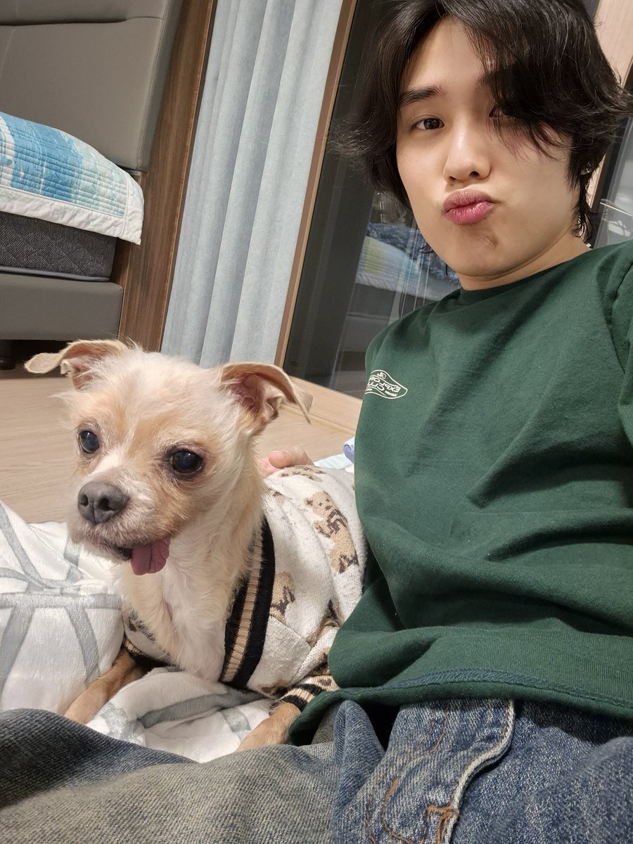 segyeah's tweet photo. Jacob &amp; Dexter (24) https://t.co/p2nTBCjP30