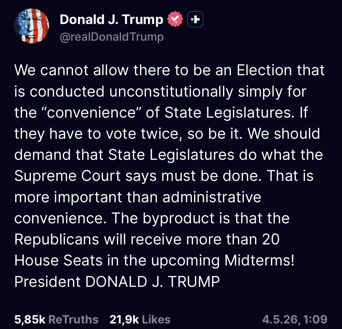 Übersetzungen von Donald Trumps Truth Social Posts tweet media
