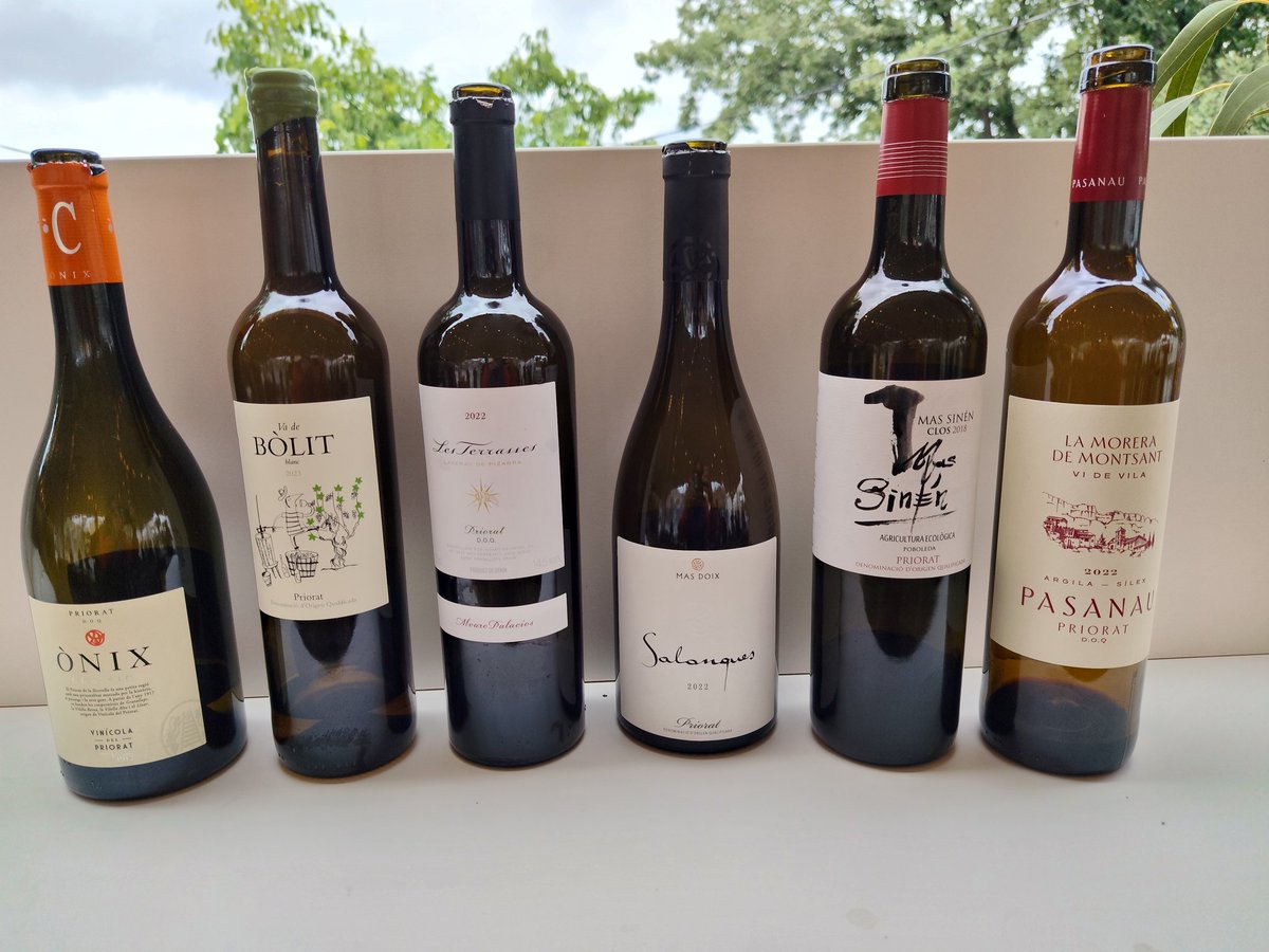 lluis1966's tweet image. Gran tast guiat a @firadelvifalset "Els noms de la Terra de la DOQ Priorat" a càrrec de l'enòloga Sara Rico de la @doqpriorat Una selecció acurada de vins d'un territori feréstec de llicorella @lluistolosa @incavicat @LaGuiaVinsCat @Prioratenotur @ZoltanCsabaNagy #winelovers🍷