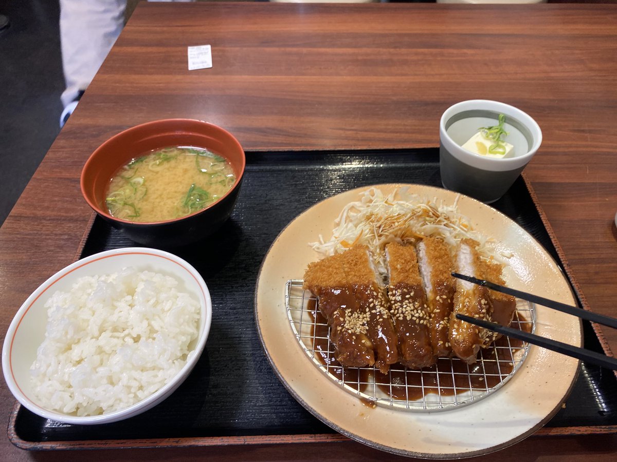 やまだはるひろ tweet media