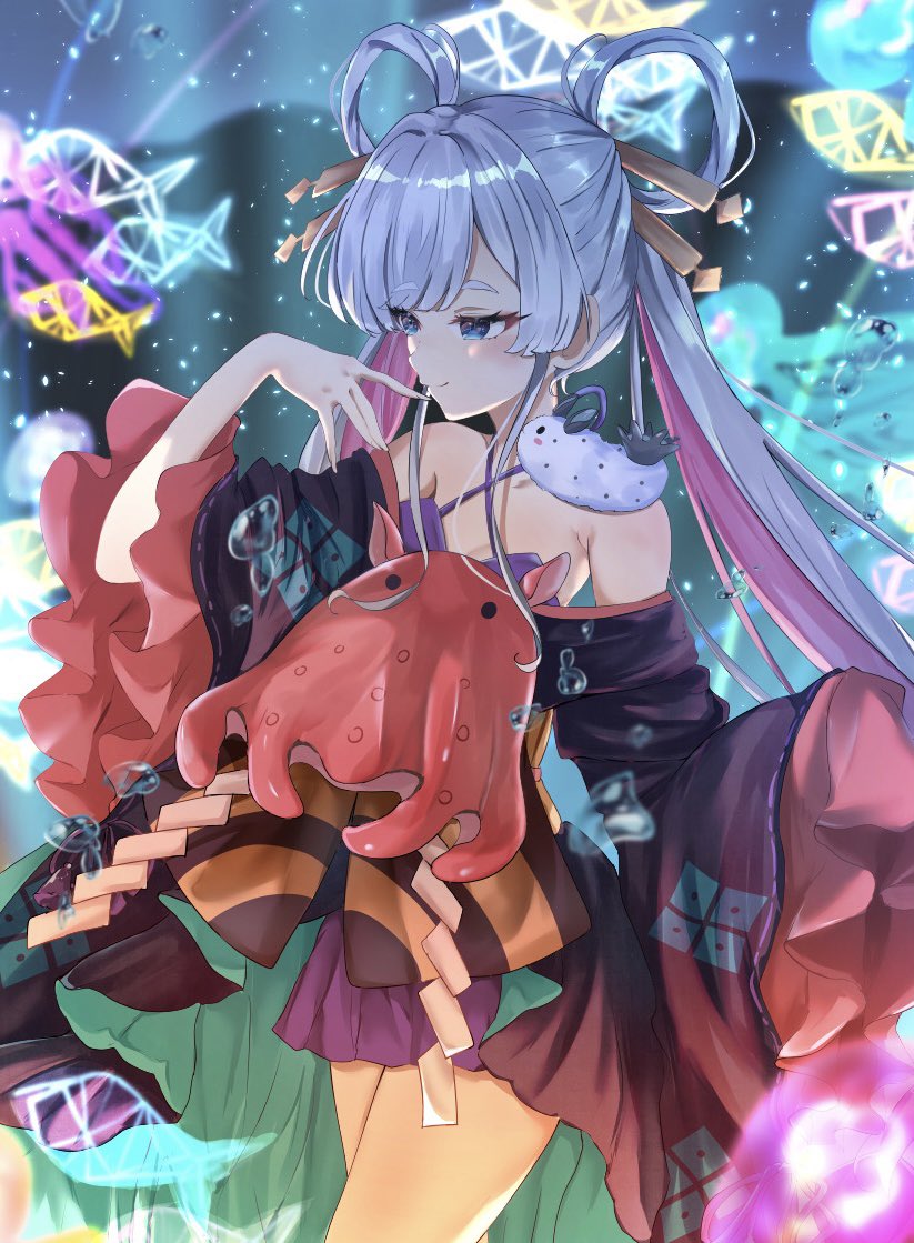 些細ツキ tweet media