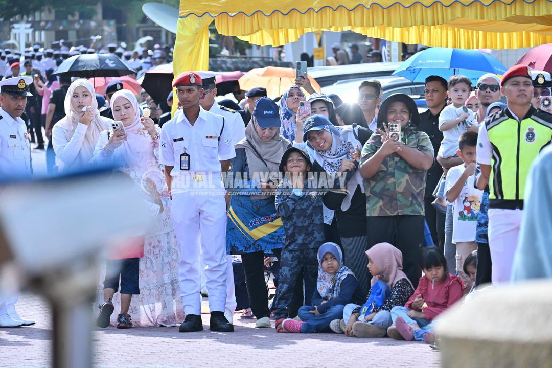 RMN HQ LNB Official tweet media