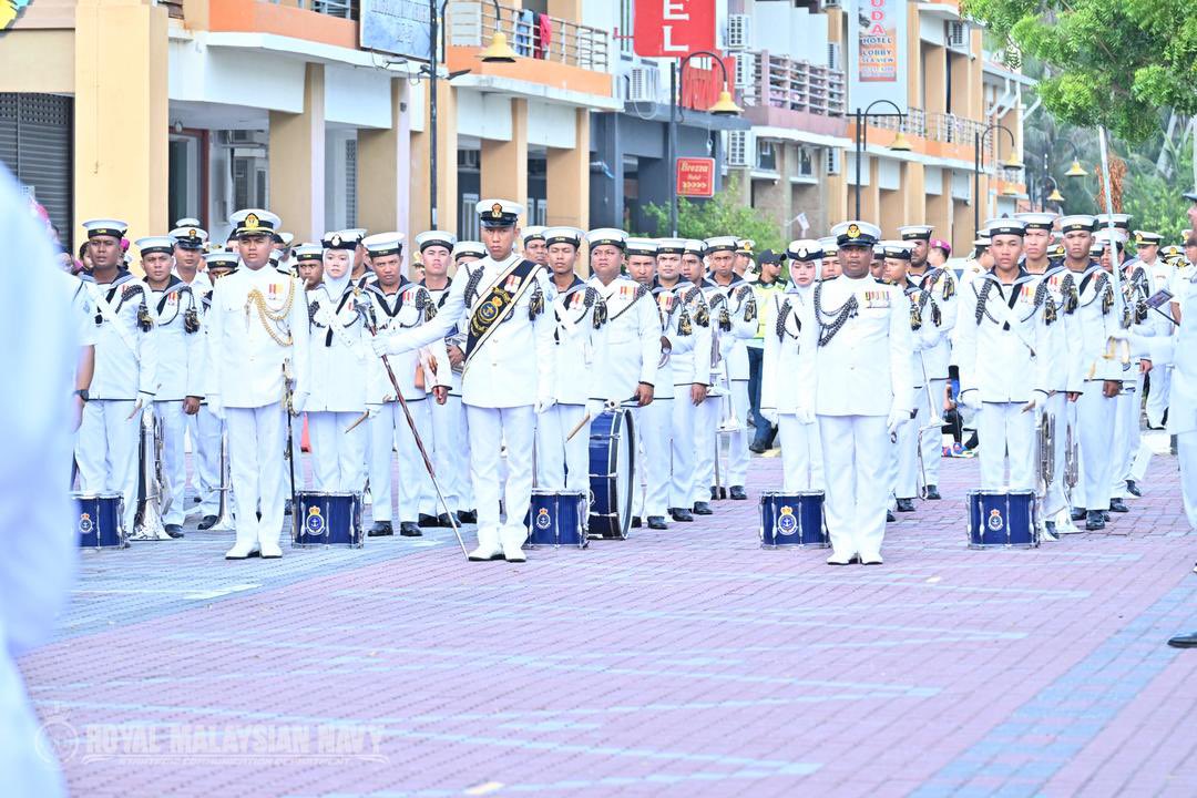 RMN HQ LNB Official tweet media