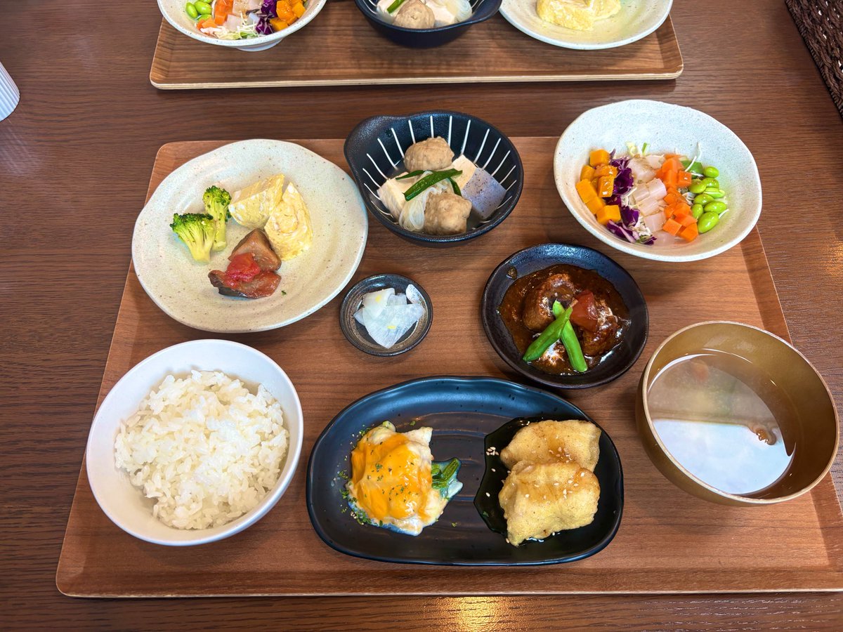 ジジ tweet media