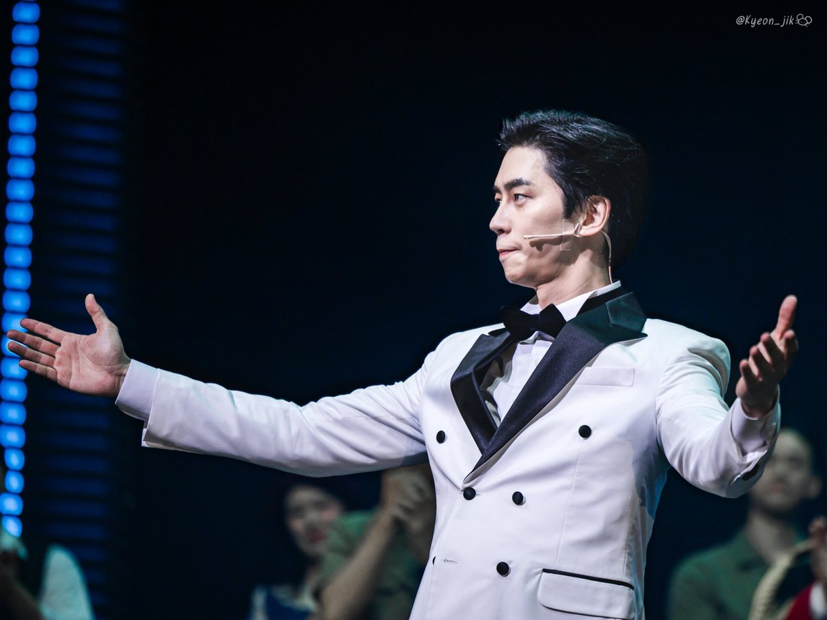 뮤찍 tweet media