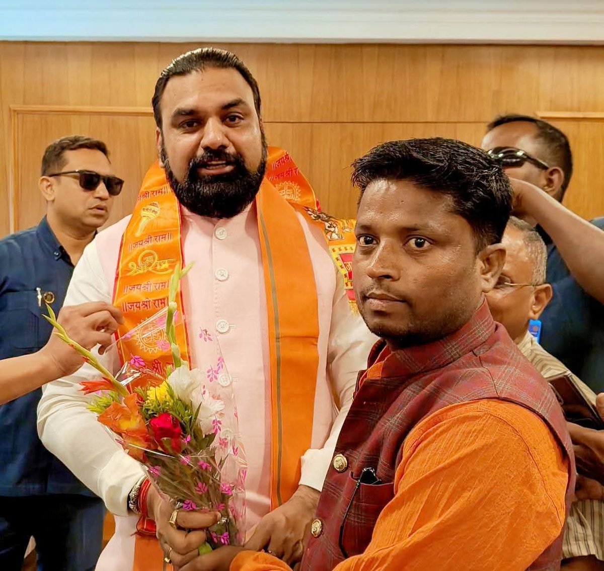 ASHOKSINGHJDU's tweet photo. बिहार के माननीय मुख्यमंत्री श्री @samrat4bjp जी से शिष्टाचार भेंट किया 
हमारा बिहार हर दिन नयी ऊंचाई  के शिखर पर पहुंचे ऐसी मंगल शुभकामनाएं है https://t.co/FeOh0JjYDk