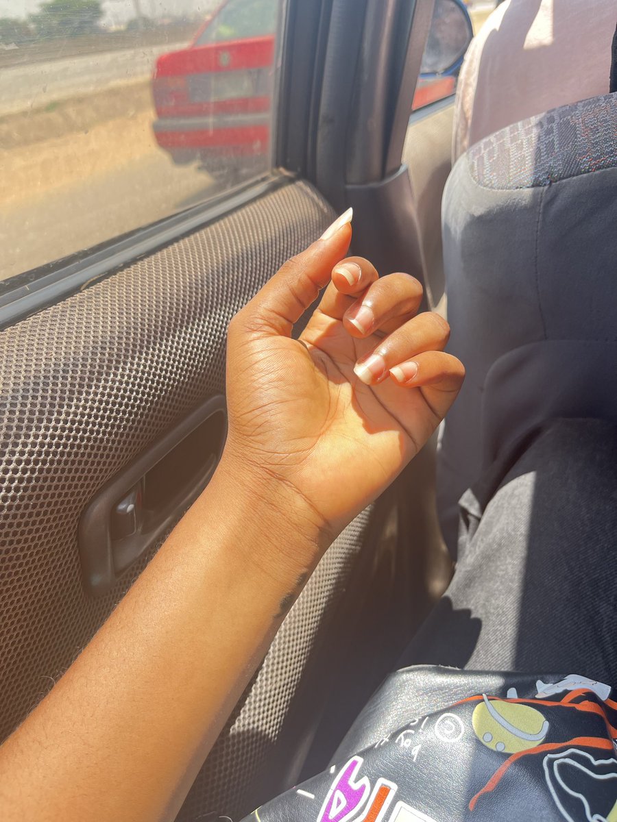 lade49's tweet image. May is mental health awareness month 
Reach out to your loved ones and make sure they know they’re loved ✨🙌
Do not scar your wrist🥹
#mentalhealth #fyp #live #youareloved #awareness