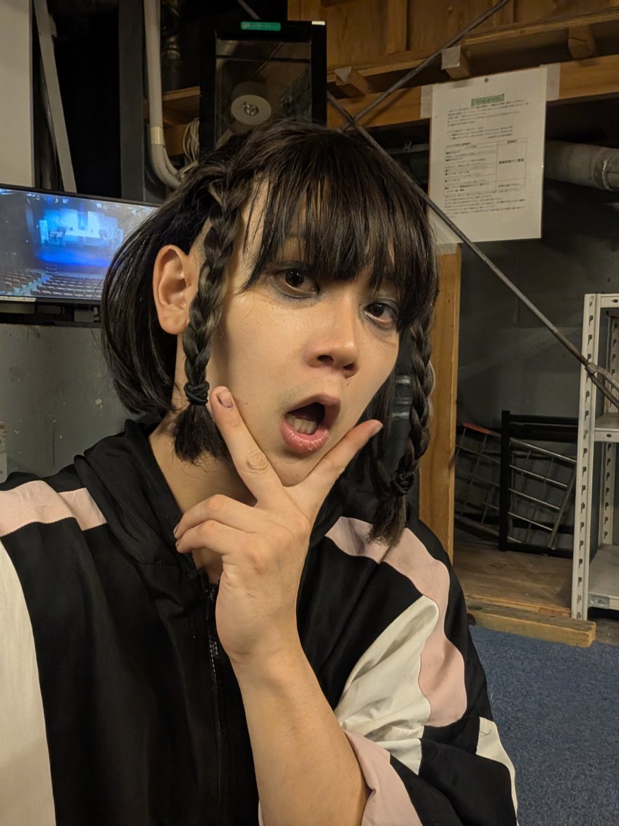 能見千秋 tweet media