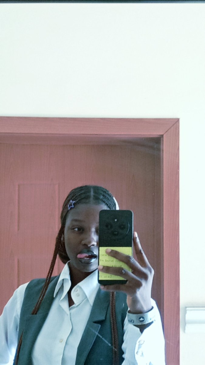 Steph🌸 (Creative Arc✨) tweet media