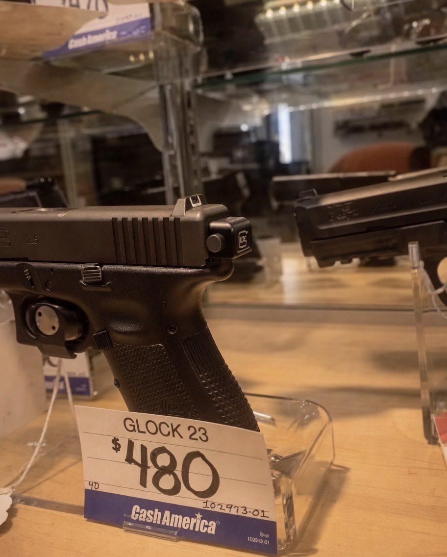 Guns Daily tweet media