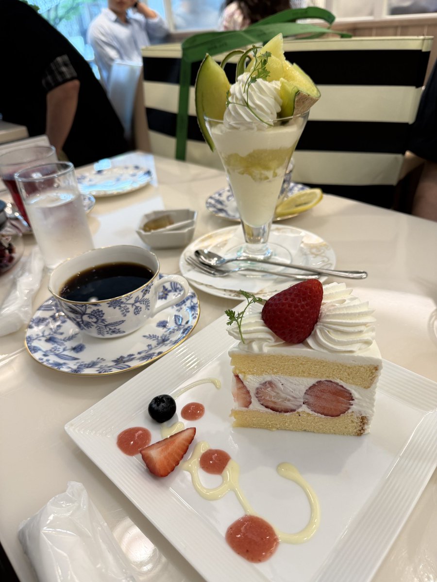 ソラン tweet media