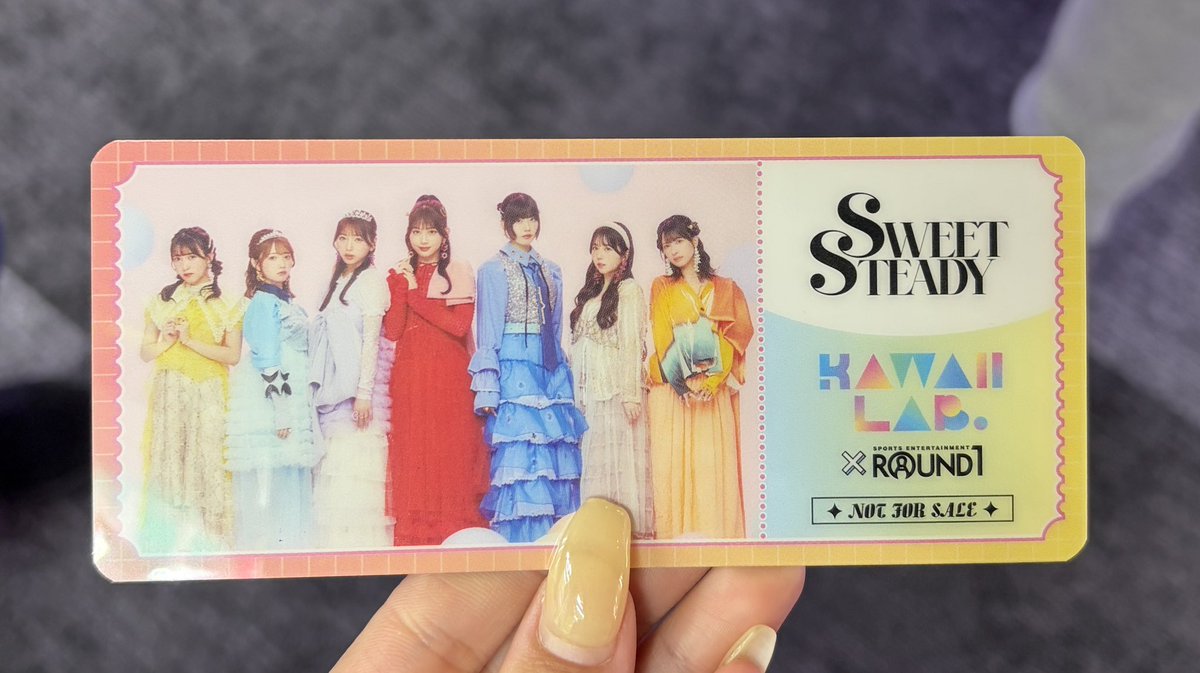 りな tweet media