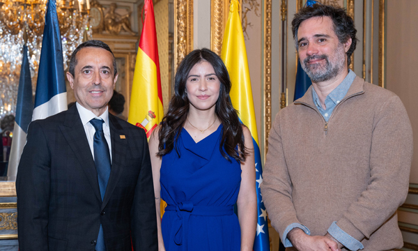 newsjuridicas's tweet photo. @ANAUCO  EUROPA establece en Madrid su centro de operaciones para coordinar acciones colectivas de alcance internacional https://t.co/8c5YxSXtBQ https://t.co/Q28n1hAS0D