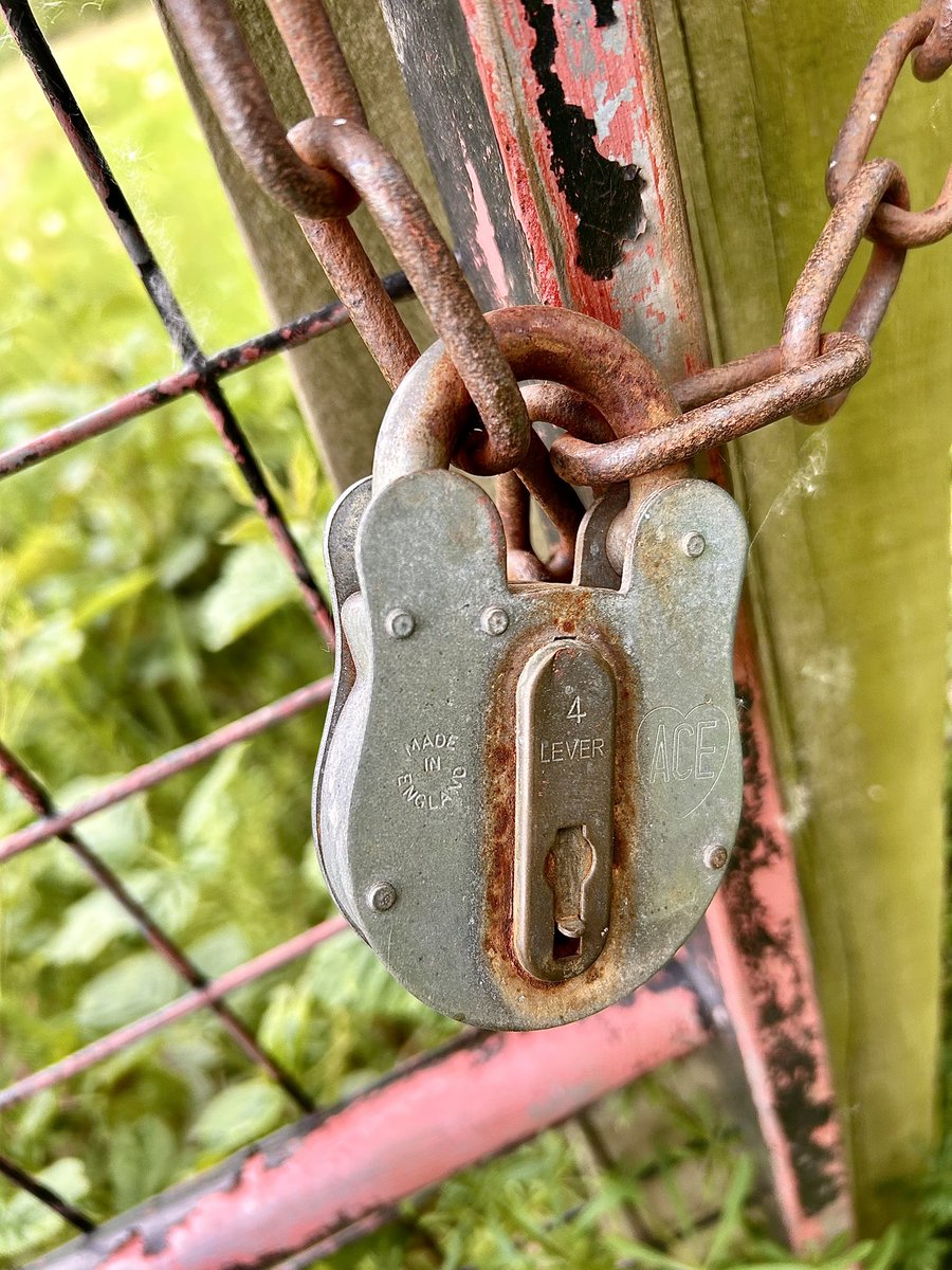 HellingtonBoots's tweet photo. Happy #AllMetalMonday
🔒 https://t.co/JFarbV7chO