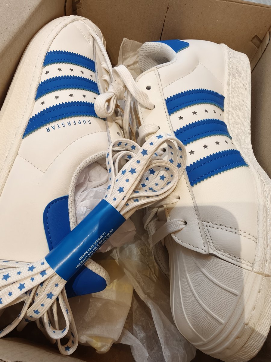 maickel1979's tweet image. OMG van €149,- naar €41,-
Whoop Whoop me happy
#adidas #adidasoriginals /// #adidassuperstar #sneakers
