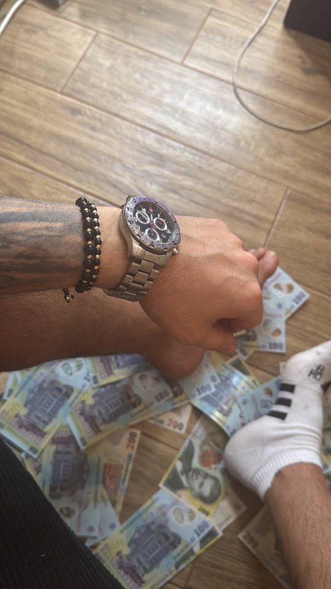 l1wd4ro's tweet image. @cashpigslave1 @FindomTm  @thefindompage  @jay_55k_  #cashmaster #findom #master @chaturbate  @chaturbate