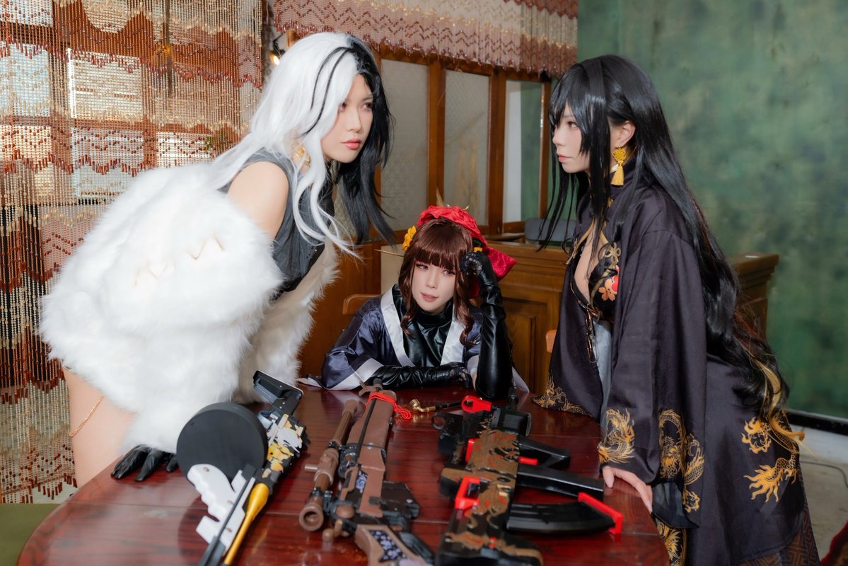 Panda panda cosplayer tweet media