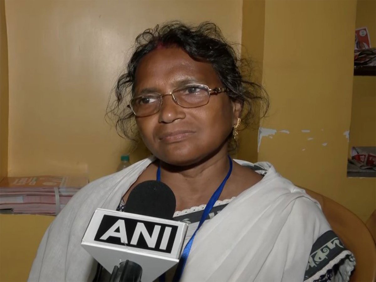 MihirkJha's tweet image. The face that Women of Bengal kept in mind while voting.... #Justice