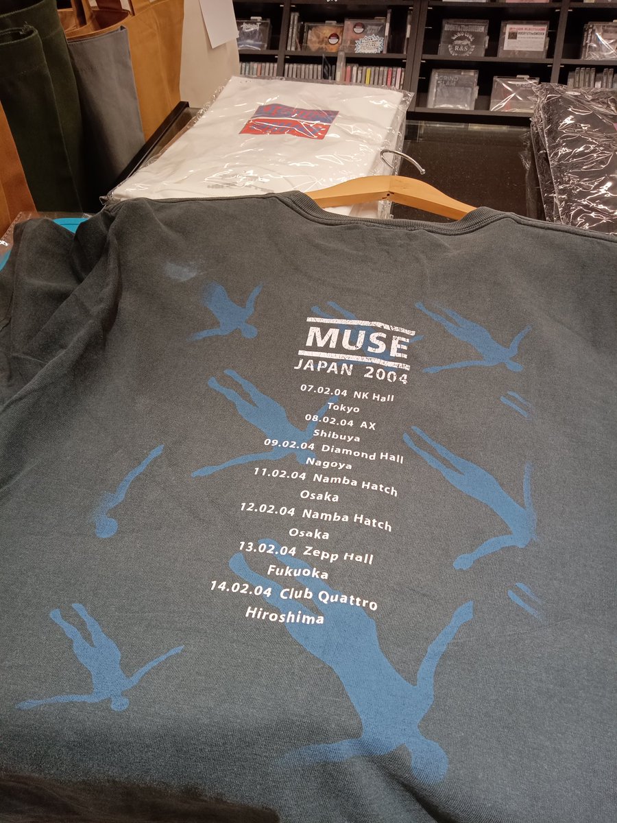 Zenshin_Furugi's tweet image. 嫌われがちなSHOOTタグ
でも日本限定という観点で見ればレア度アップかと
#古着 #muse #バンドTシャツ