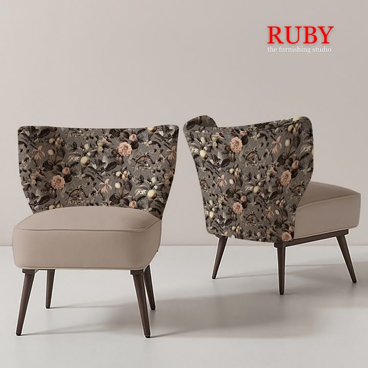 Wallpapersgarag's tweet image. Transform your #living space into a #masterpiece of #elegance and #comfort with this stunning #luxury #floral #upholstery #fabric showcased by #Ruby #The #Furnishing #Studio.