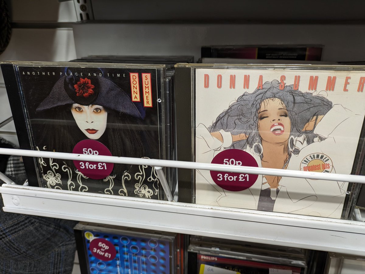 dearianfawn's tweet photo. Two amazing #DonnaSummer albums as part of a 3 for a quid #charity shop deal - #AnotherPlaceAndTime and #GreatestHits - who would give away the #StockAitkenWaterman album and abandon #ThisTimeIKnowItsForReal… https://t.co/XySoiPDJmv