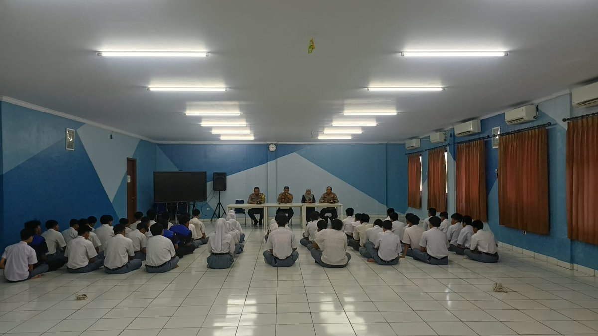 Humas Polres Metro Bekasi Kota tweet media