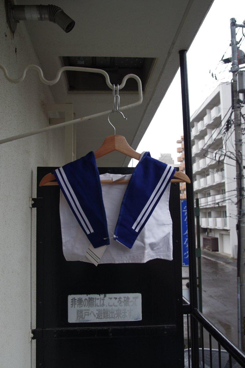 Anorakcity_'s tweet image. セーラー付け襟再入荷しています

お手持ちのシャツ、Tシャツ、ジャケットにお気軽に合わせてセーラー気分を味わえます

新入荷のネイビーのシャツに合わせたらピッタリでした！

#ヴィンテージ #古着 #シャツ #vintage #clothes