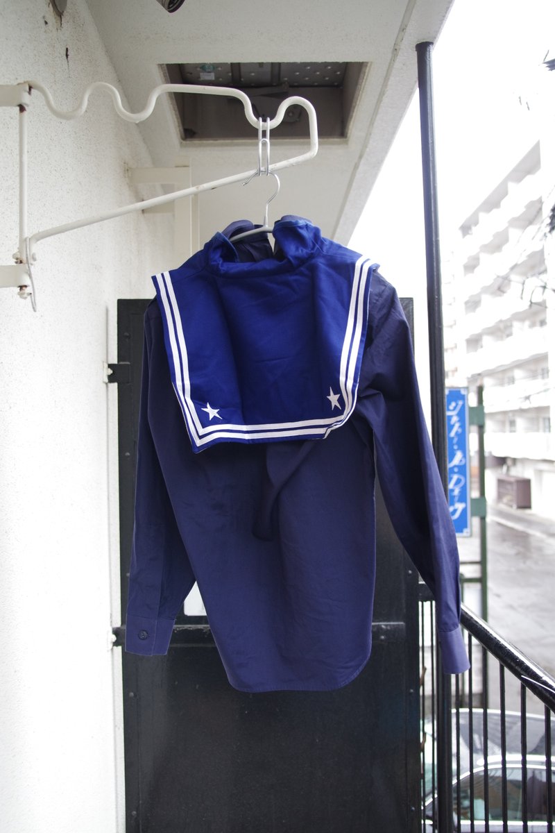 Anorakcity_'s tweet image. セーラー付け襟再入荷しています

お手持ちのシャツ、Tシャツ、ジャケットにお気軽に合わせてセーラー気分を味わえます

新入荷のネイビーのシャツに合わせたらピッタリでした！

#ヴィンテージ #古着 #シャツ #vintage #clothes