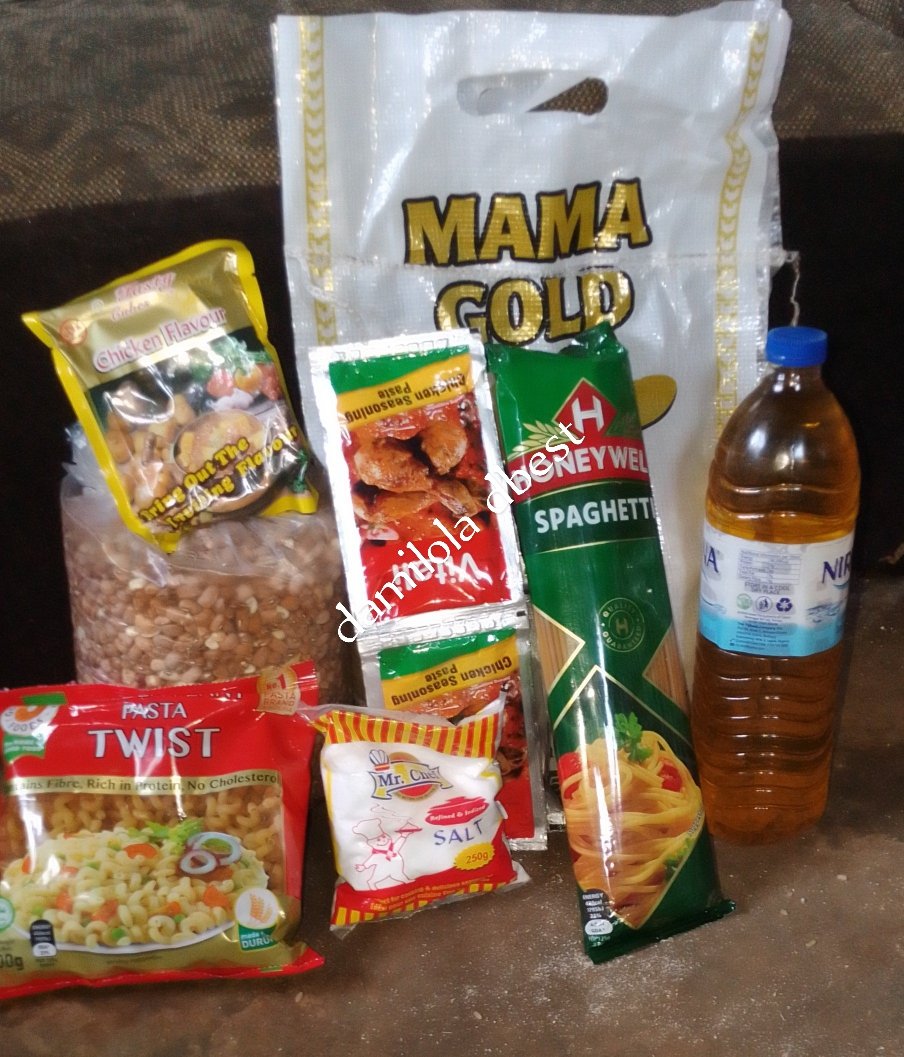 Damilola Dbest foodstuff tweet media