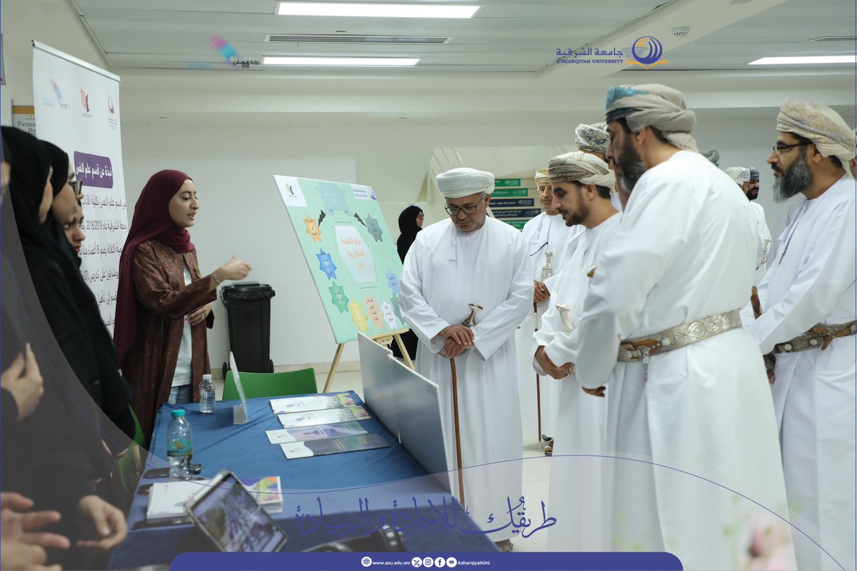 AsharqiyahUni's tweet photo. جانب من المعرض المصاحب لفعاليات المؤتمر الدولي الرابع، والذي أتاح للمشاركين والزوار فرصة الاطلاع على مبادرات ومشاركات متنوعة تثري تجربة المؤتمر وتواكب محاوره العلمية 🌟
#StudyAtASU https://t.co/AuJkIEaLGt