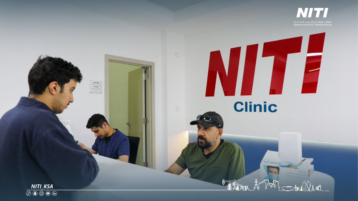 niti_ksa's tweet photo. 📸
أقام المعهد الوطني للتدريب الصناعي، بالتنسيق مع تجمع الأحساء الصحي، وبالتعاون مع مستشفى الملك فهد ومستشفى الملك فيصل بالأحساء، حملة للتبرع بالدم دعمًا لموسم حج 2026.

وتأتي هذه المبادرة ضمن إطار المسؤولية الاجتماعية للمعهد، وحرصه على تعزيز ثقافة العطاء والعمل الإنساني، والمساهمة في دعم القطاع الصحي ورفع جاهزيته خلال المواسم الحيوية، وفي مقدمتها موسم الحج.

وقد شهدت الحملة تفاعلًا واسعًا من منسوبي المعهد على مدى أسبوع كامل، حيث تجاوز عدد المتبرعين 430 متبرعًا، في مشهد يعكس الوعي المجتمعي وروح المبادرة، ويؤكد دور المعهد في ترسيخ القيم الإنسانية وخدمة المجتمع.