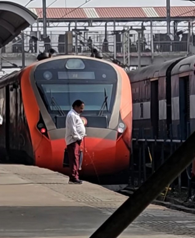 Trains of India 🇮🇳 tweet media
