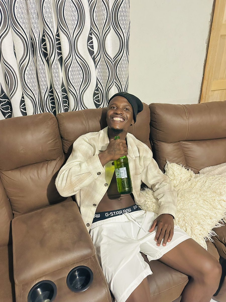 ndivhalenimane2's tweet photo. it was a good long weekend 🫡 https://t.co/gloLtOWfFj