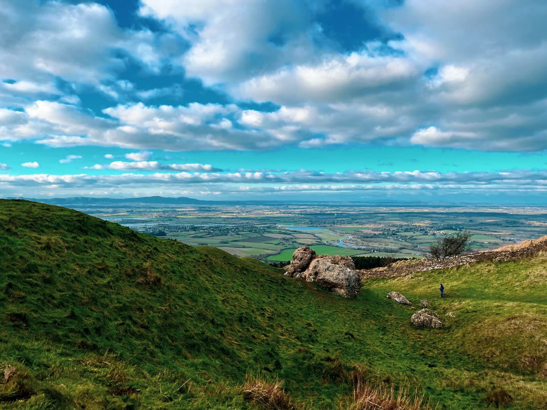 theiaincameron's tweet image. 1. Eas Fors Waterfall on the Isle of Mull, Pendle Hill in Lancashire, and Bredon Hill in Worcestershire all have something very unusual in common: they are all tautological place names. 

To put it another way, their names are triply redundant.

Still unsure?

1.